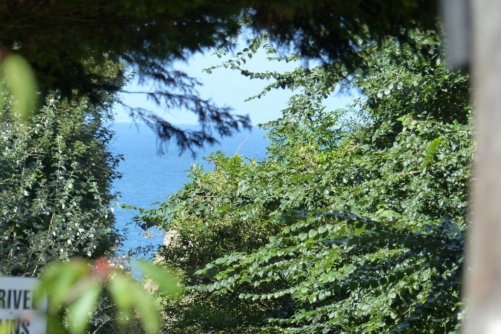 La Flore De Lys, Cottage Ideal Pour 2 Adultes Et 2 Enfants Saint-Jouin-Bruneval Luaran gambar