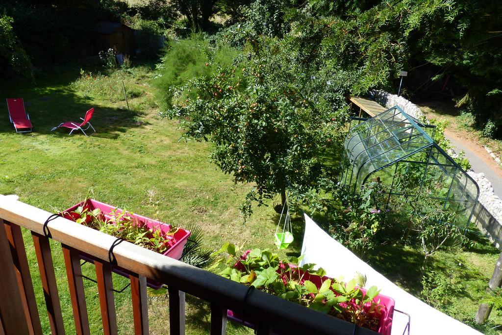 La Flore De Lys, Cottage Ideal Pour 2 Adultes Et 2 Enfants Saint-Jouin-Bruneval Luaran gambar